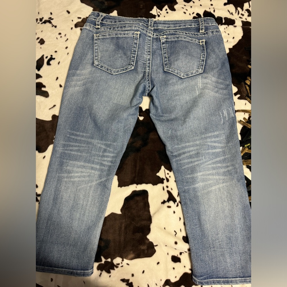 Distressed Capris - Picture 3 of 3